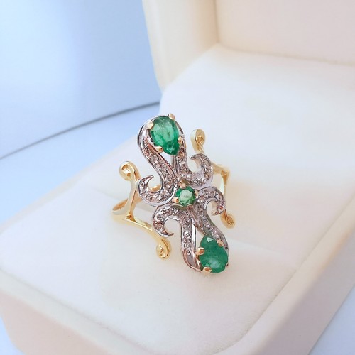 Bague marquise émeraudes - , et
