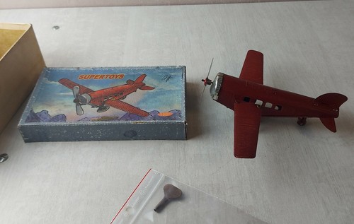Ancien avion mécanique - ,, en