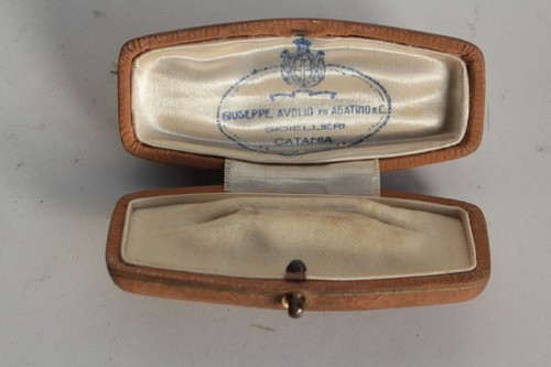 Ancien écrin pour broche