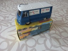 DINKY TOYS 570 PEUGEOT J7 ALLO