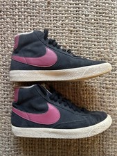 Baskets Nike blazer noir/rose