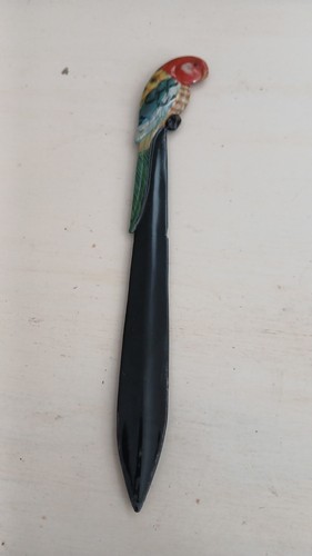 Coupe papier perroquet bois - coupe,