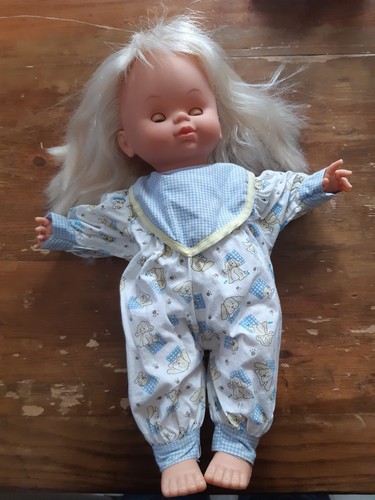 Ancienne poupée blonde yeux - ancienne,