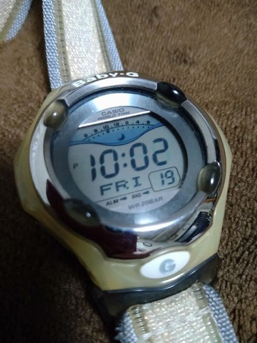 Montre numérique casio baby - numérique,
