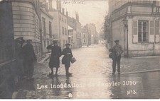SAONE ET LOIRE  CHALON SUR SAONE (carte photo)  Inondation 1910  rue Gloriette