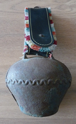 Ancienne cloche vache - ancienne,