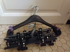 Lot De 20 Cintres Noir Neuf