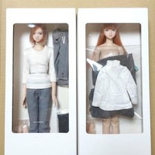 Ensemble poupée style costume