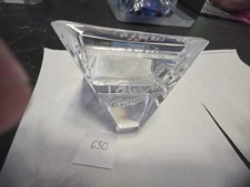 presse papier FDJ pyramide en verre plein tacotac gagnant à vie poids 648 gr(650