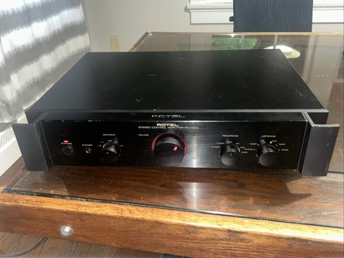 Rotel 1070 amplifier powers - rc-1070,