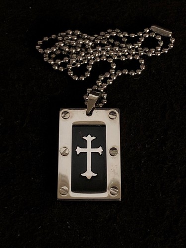 Silver tone cross pendant - silver,