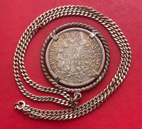 Beau pendentif monnaie - beau,