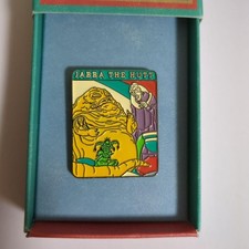 Badge épingle émaillée Star