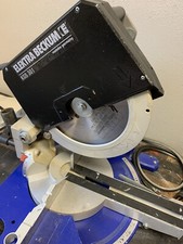 scie a onglet radiale Metabo Kgs301