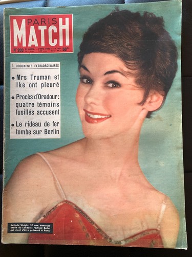 Paris match magazine - match,