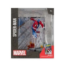 Figurine Posed De Spider-Man À Échelle 1:10 Avec Scène