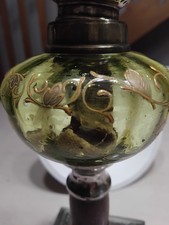 TOUPIE POUR LAMPE PIANO A PETROLE VERTE EMAILLEE OR SUR PIED LAMPE A PETROLE