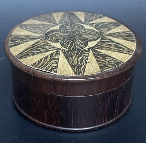 Boîte ronde pilulier ancien - pilulier,