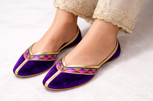 Chaussures indiennes femmes