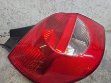 Feu arriere principal gauche