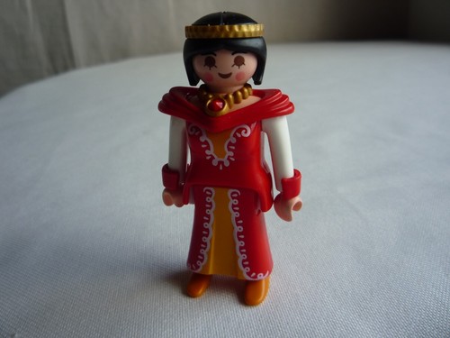 Femme noble - noble,