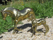 JUMENT&POULAIN-MARE&FOAL-LAITON BRASS BRONZE  MASSIF-MADE ENGLAND 1970--NEUFS