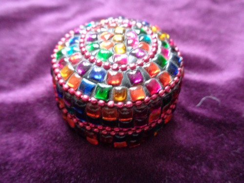 Petite boite bijoux ronde - boite,