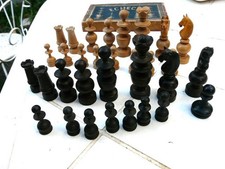 Anciens jeu d’échecs en