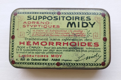 Ancienne boîte métallique - ,