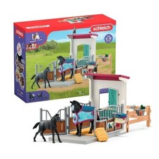 Box pour cheval avec jument et