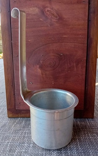 Ancienne mesure lait demi - ancienne,