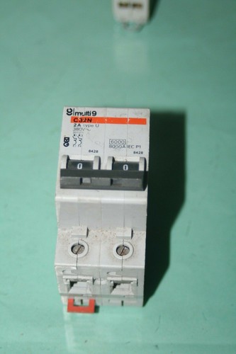 Disjoncteur merlin gerin c32n - disjoncteur,