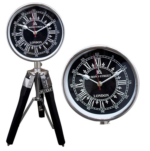 Bureau horloge sur bois - en,