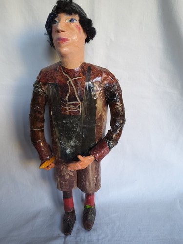 Poupée papier maché - papier,