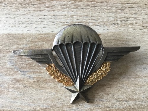 Brevet parachutiste français - brevet,