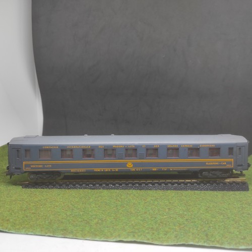 Gégé wagon lit aménagé - gégé,