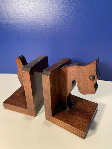 Scottie book ends - book, art