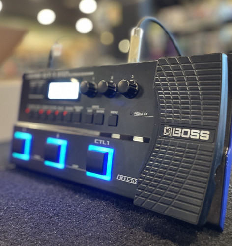 Boss guitar effects - gt-1,