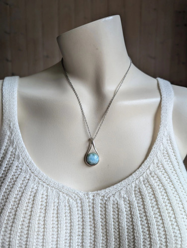 Collier avec larimar