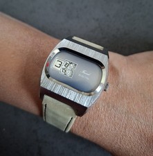 Ancienne Montre À Guichet