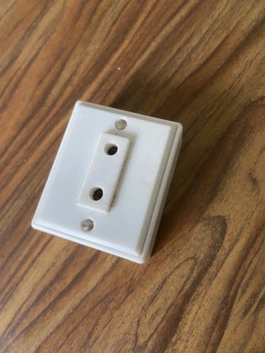 Prise 10a poles - 10a, 2