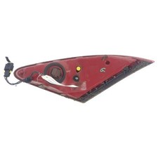 Feu arriere secondaire gauche