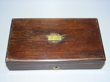 -ANCIENNE BOITE POUR COMPAS VIDE  Plaque LAITON SUR LE COUVERCLE gravée FL    D