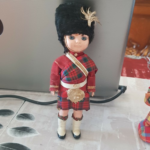 Poupée mignonette garde - poupée,