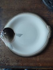 Assiette à poisson en