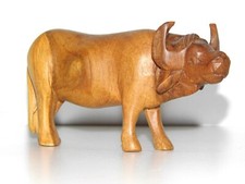 SCULPTURE ANCIENNE ANIMALIERE BUFFLE MARCHANT BOIS NATUREL MASSIF SCULPTEE TBE