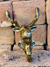 Crochet mural cerf cintre