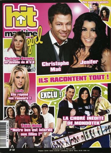 Magazine hit machine girl - machine,