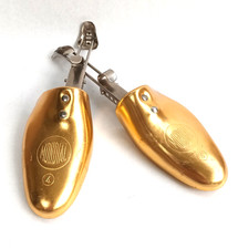 ANCIEN Embauchoirs MONDIAL années 50’ Aluminium doré vintage taille 4 vintage