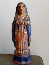 Vierge En Bois Sculpté